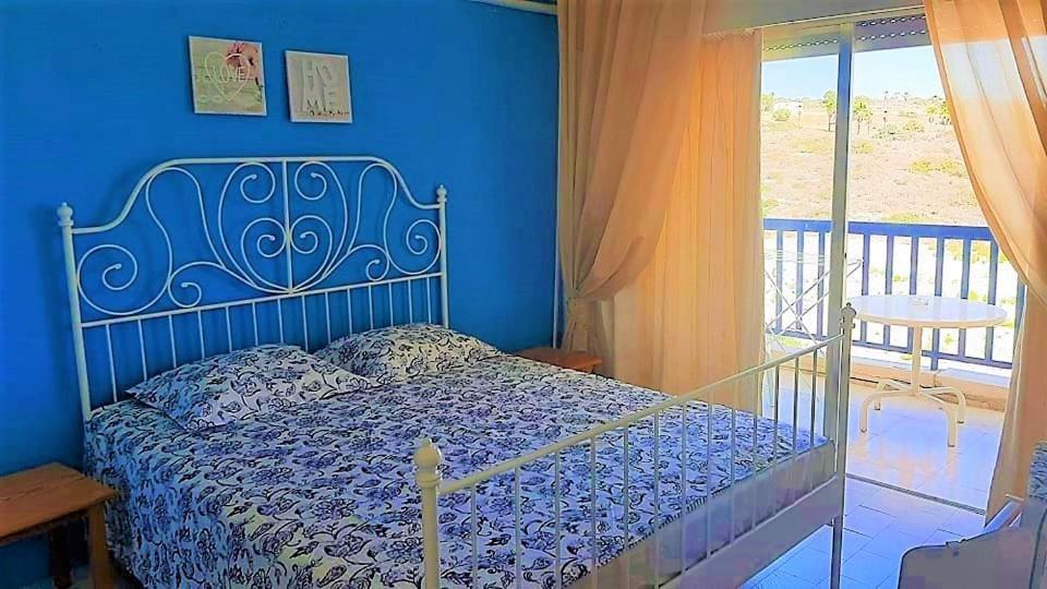 1 Bedroom Apartment With A Magnificent Sea View Limassol Kültér fotó